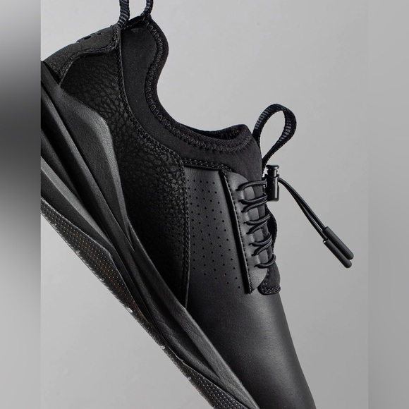 CLOVE Women’s Classic All Black Nursing & Restaurant/Kitchen Sneakers- Size: 5.5 - Picture 2 of 13